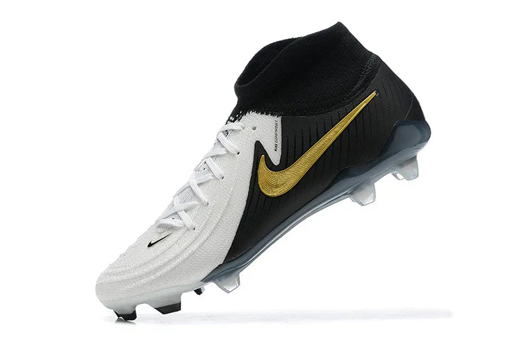 Nike Phantom Luna II Elite FG Cleats