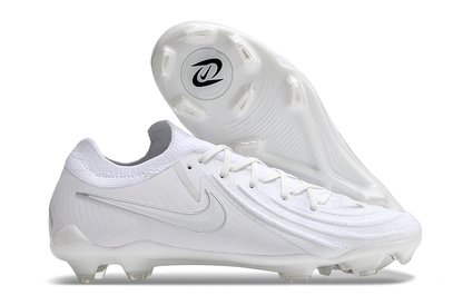 Nike Phantom GX II FG Cleats