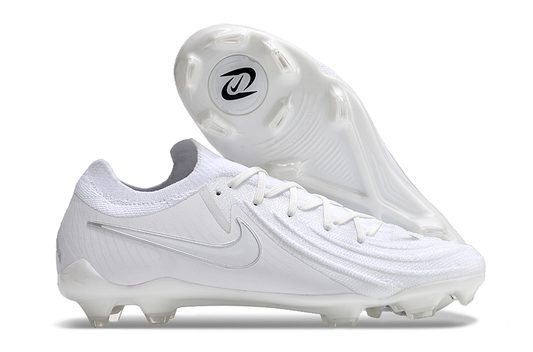 Nike Phantom GX II FG Cleats