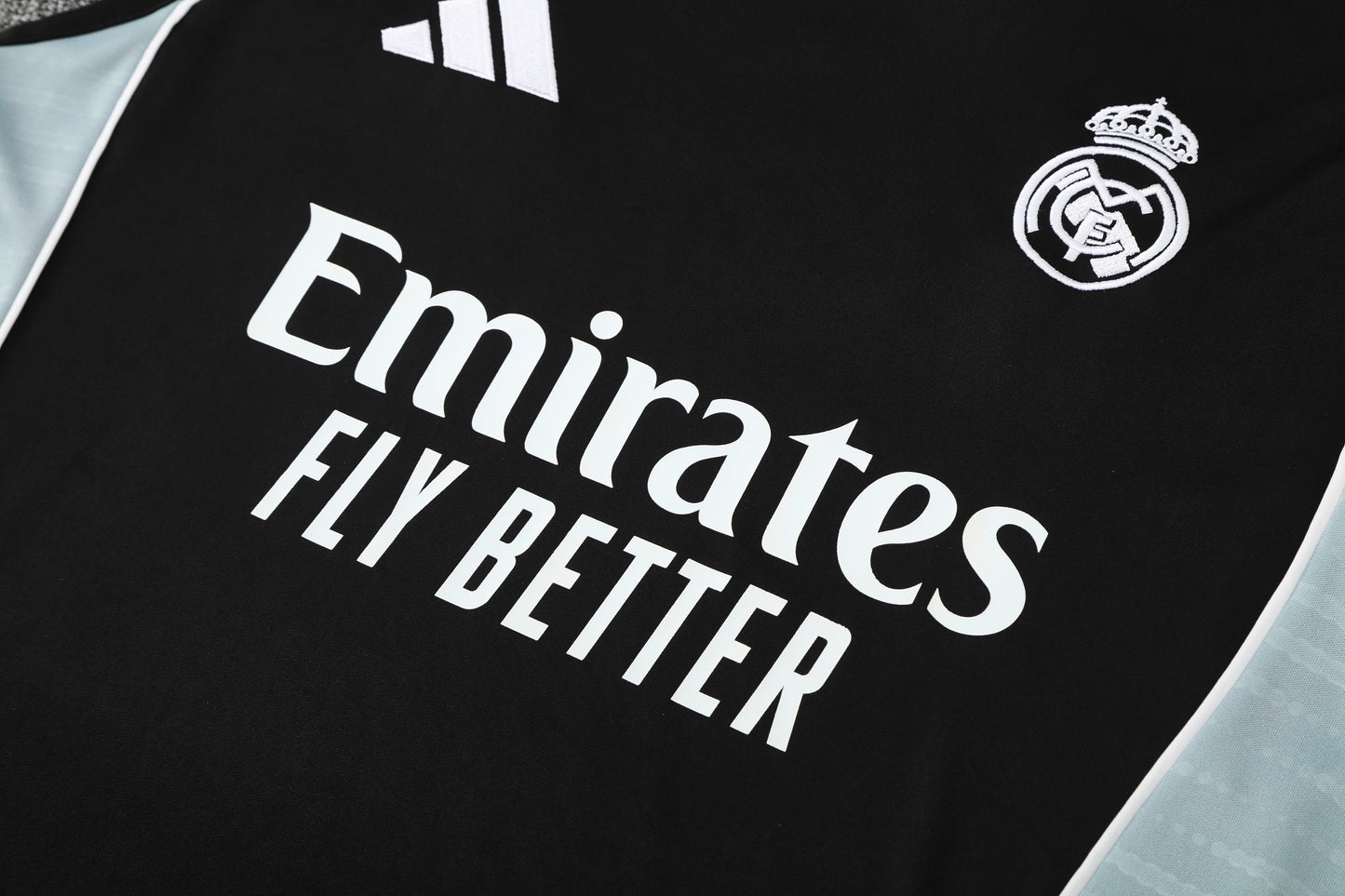 Kit Tank Top + Shorts Real Madrid Training Black 25/26