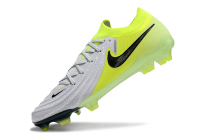 Nike Phantom GX II FG Cleats