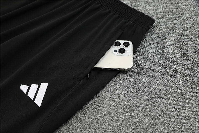 Tracksuit Manchester United White/Black 25/26