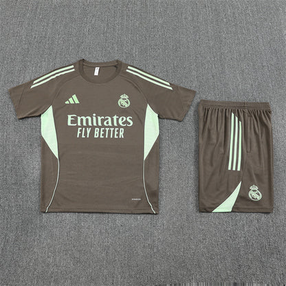 Kit Shirt + Shorts Real Madrid Gray Training 25/26