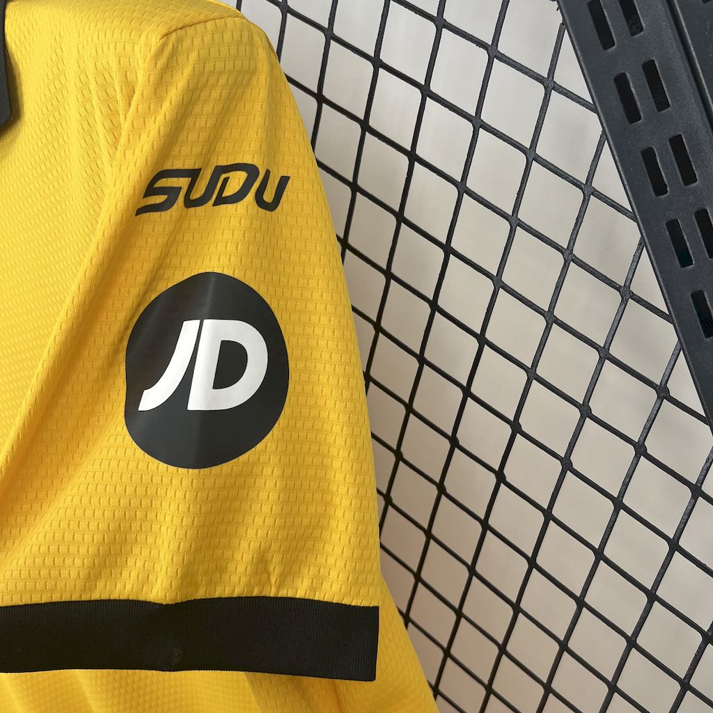 Wolves 2025-26 Home Jersey