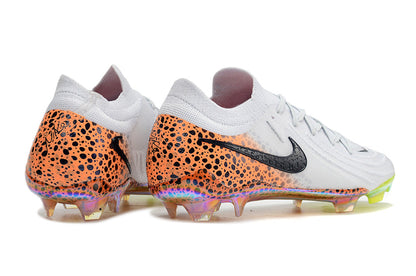 Nike Phantom GX II FG Cleats