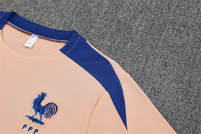 Kit Shirt + Shorts France Pink/Blue Training 25/26