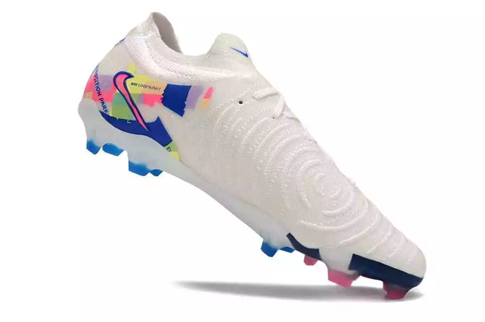 Nike Phantom GX II FG Cleats
