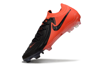 Nike Phantom GX II FG Cleats
