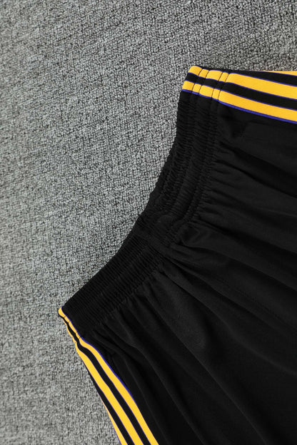 Kit Shirt + Shorts Manchester United Black/Gold 25/26