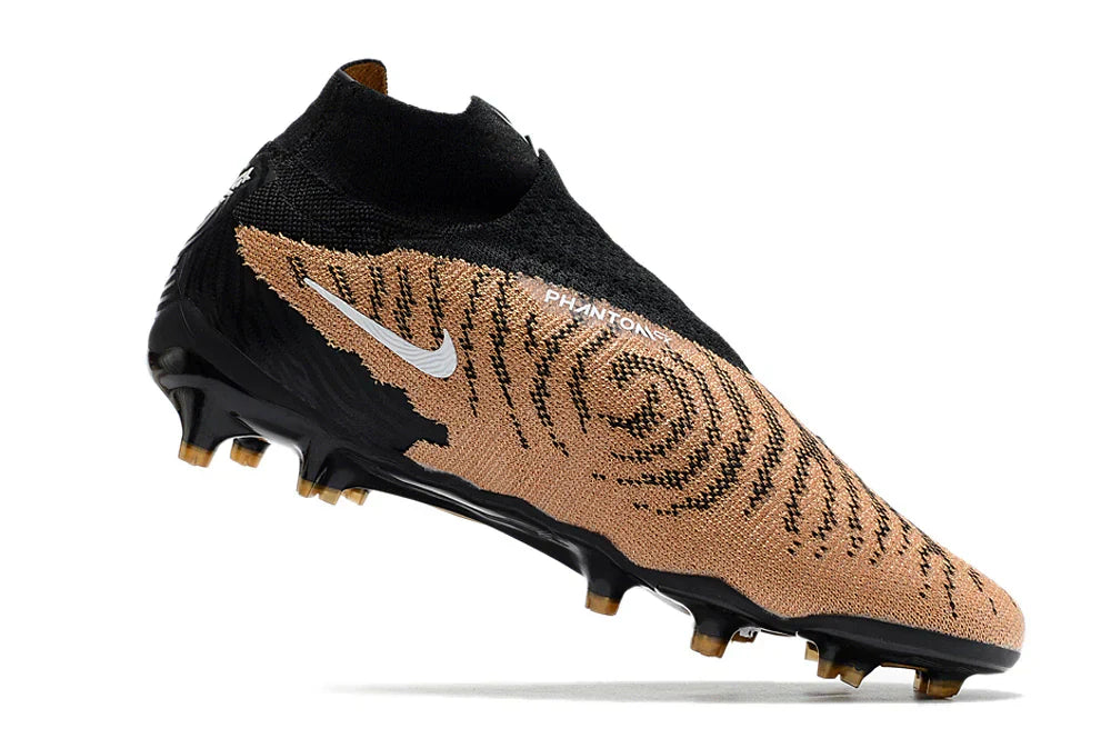 Nike Gripknit Phantom GX Elite Dynamic Fit FG Cleats