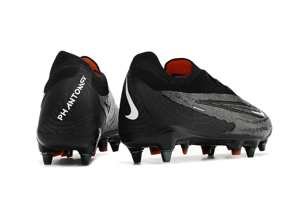 Nike Gripknit Phantom GX Elite SG Cleats