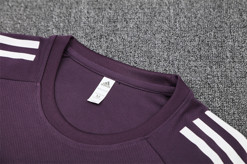 Kit Shirt + Shorts Manchester United Dark Magenta/Black Training 25/26