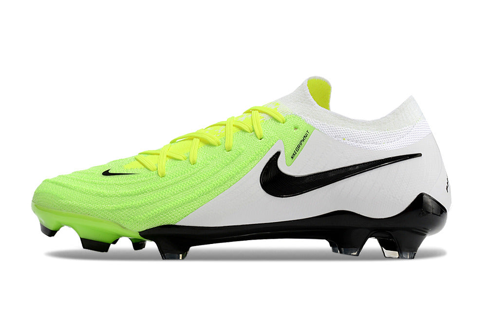 Nike Phantom GX II FG Cleats