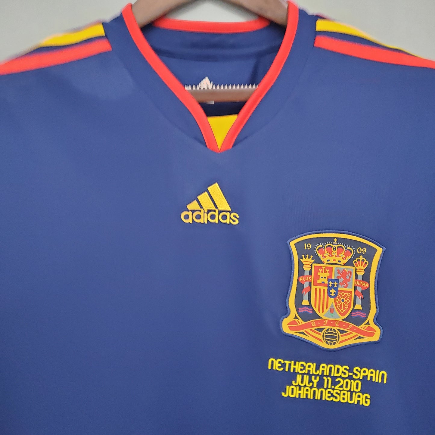 Spain Mundial Away Jersey 2010 Retro Long Sleeve