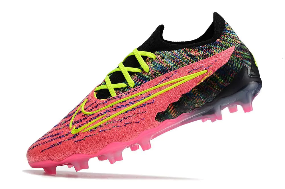 Nike Gripknit Phantom GX Elite FG Cleats