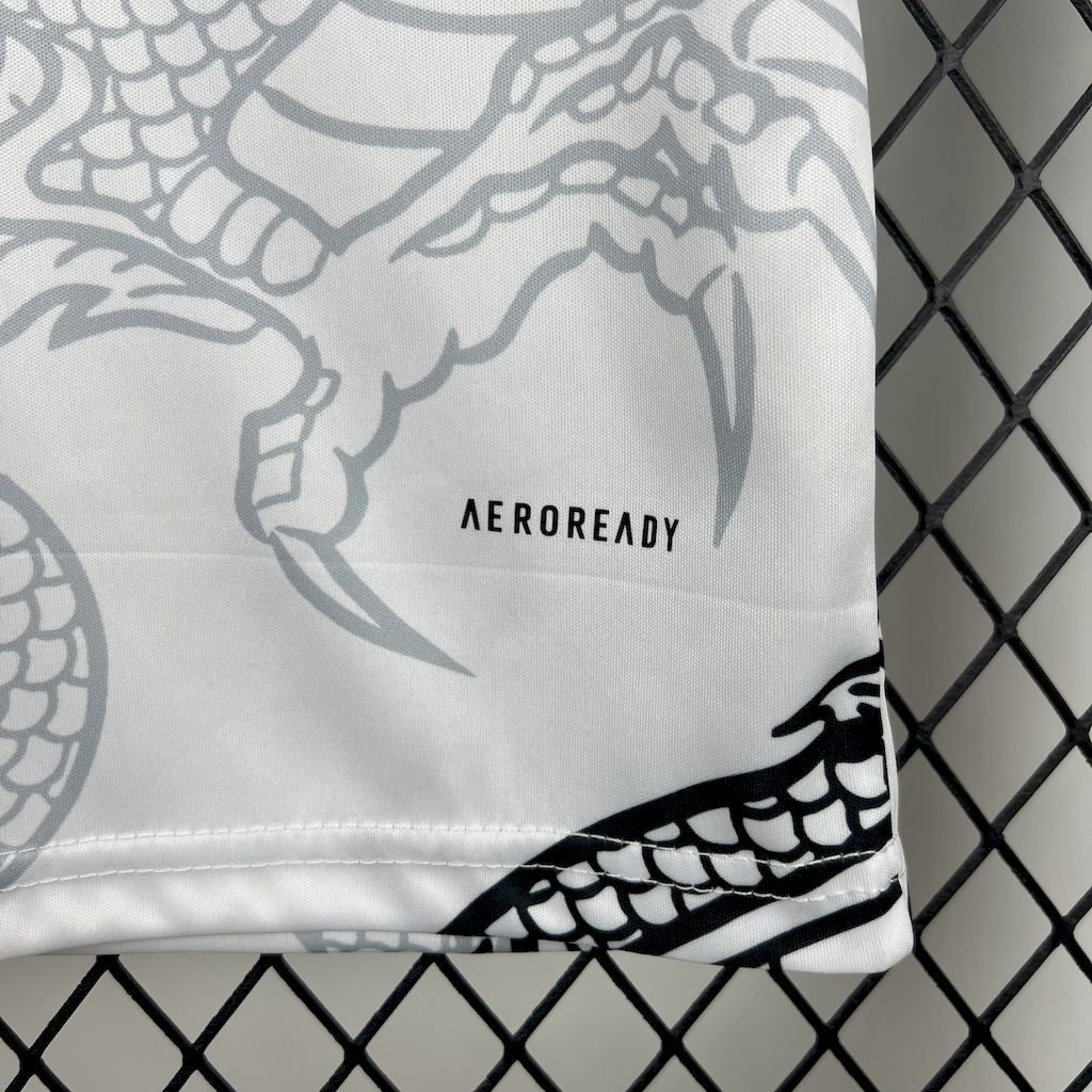 Real Madrid 2022-23 Dragon Kids Kit