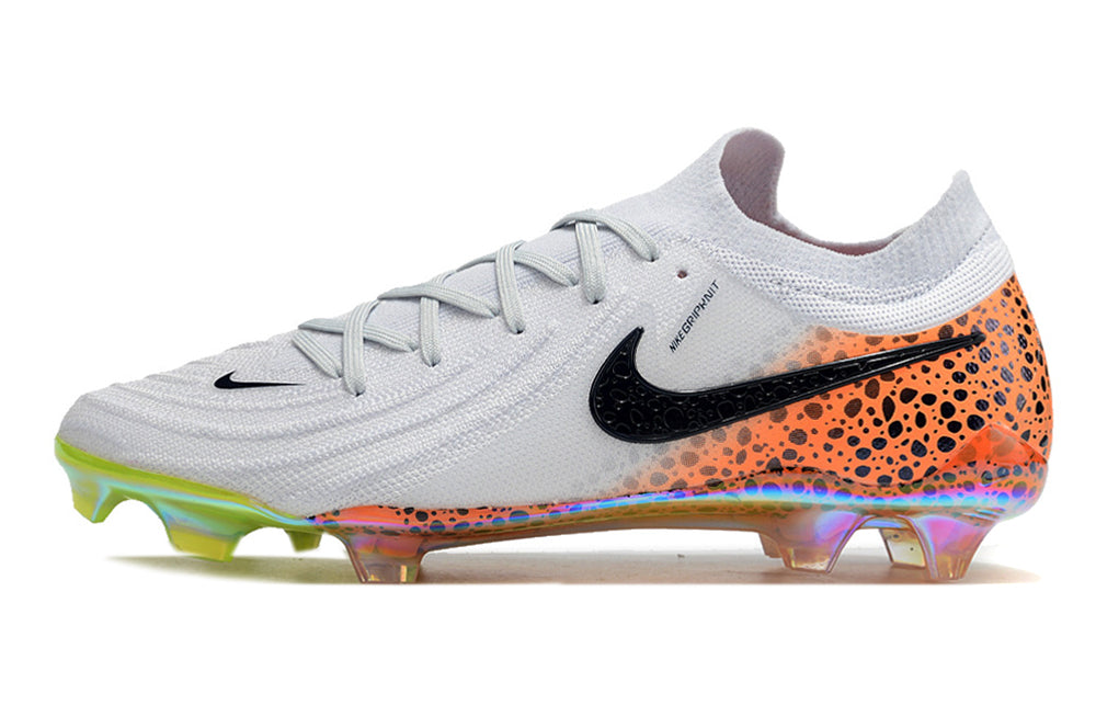 Nike Phantom GX II FG Cleats