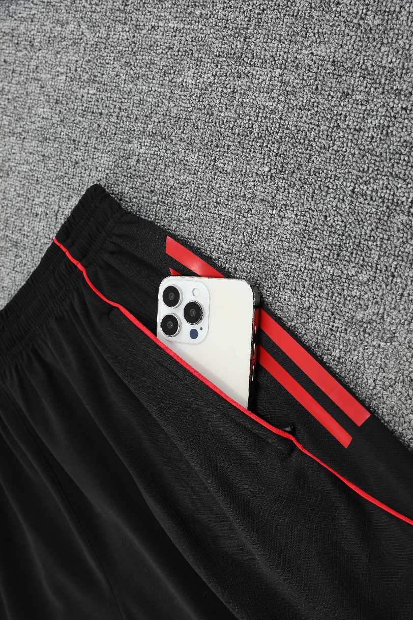 Kit Tank Top + Shorts Manchester United Training Red 25/26