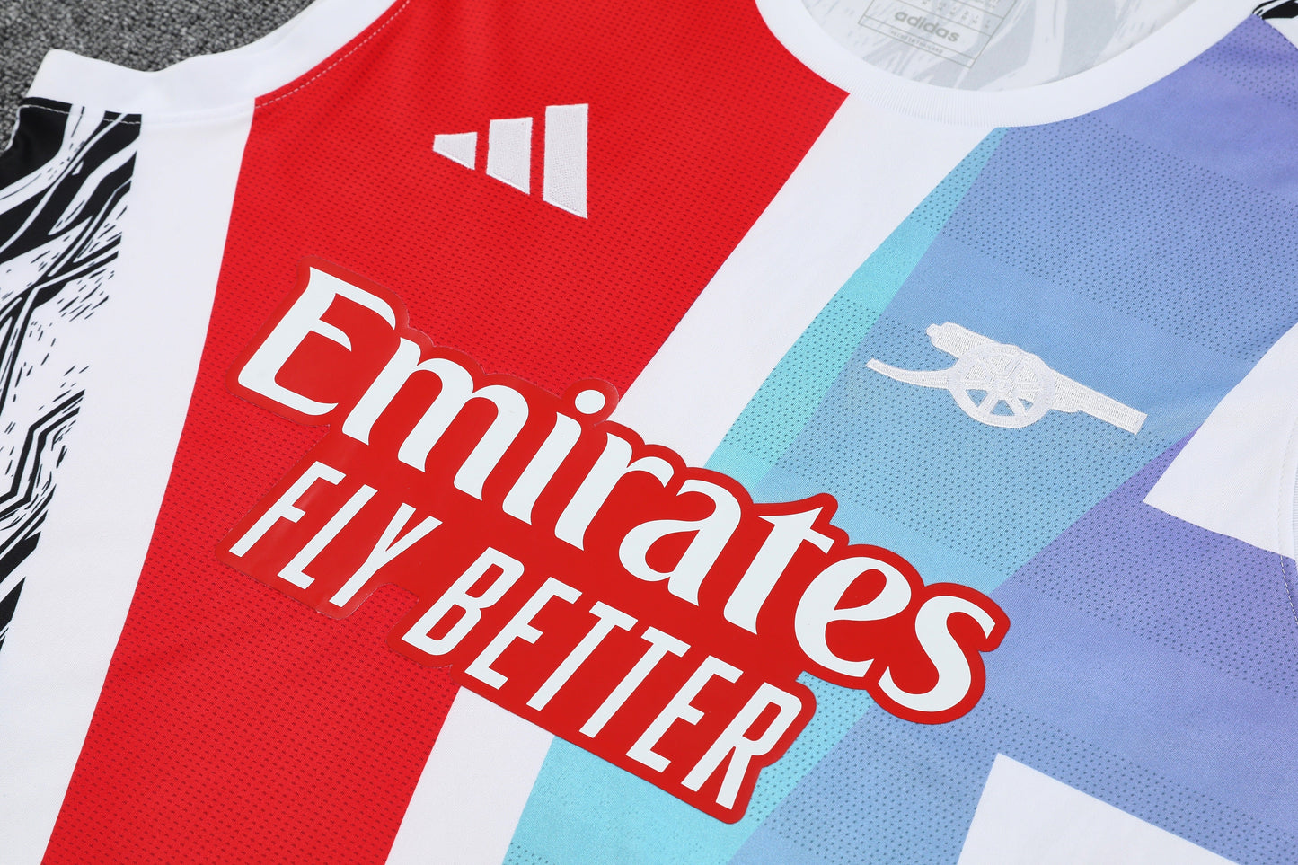 Arsenal Training Tank Top + Shorts Kit 25/26