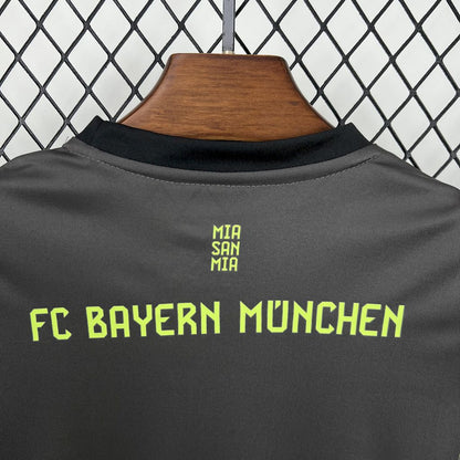 Bayern Munich 2025-26 Black Goalkeeper Kids Kit