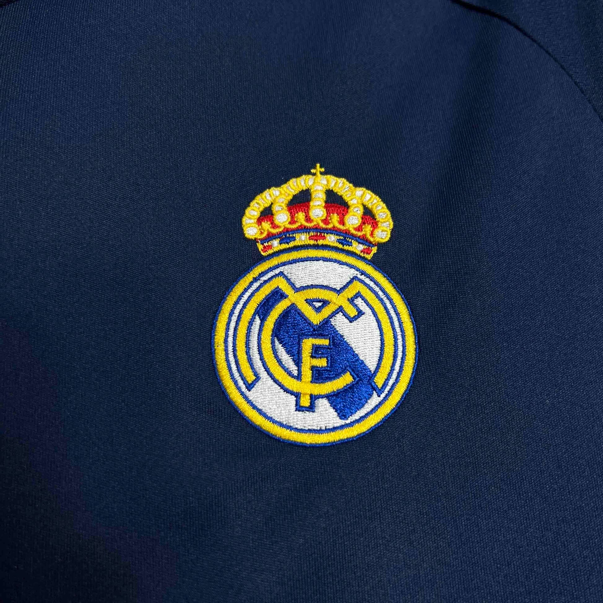 Real Madrid Away Jersey 05/06 Retro - CalcioVivo