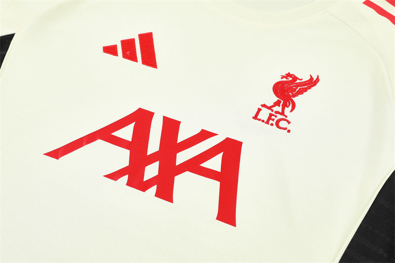 Kit Shirt + Shorts Liverpool Off-White/Black 25/26