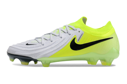Nike Phantom GX II FG Cleats