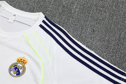 Kit Shirt + Shorts Real Madrid White/Blue Training 25/26