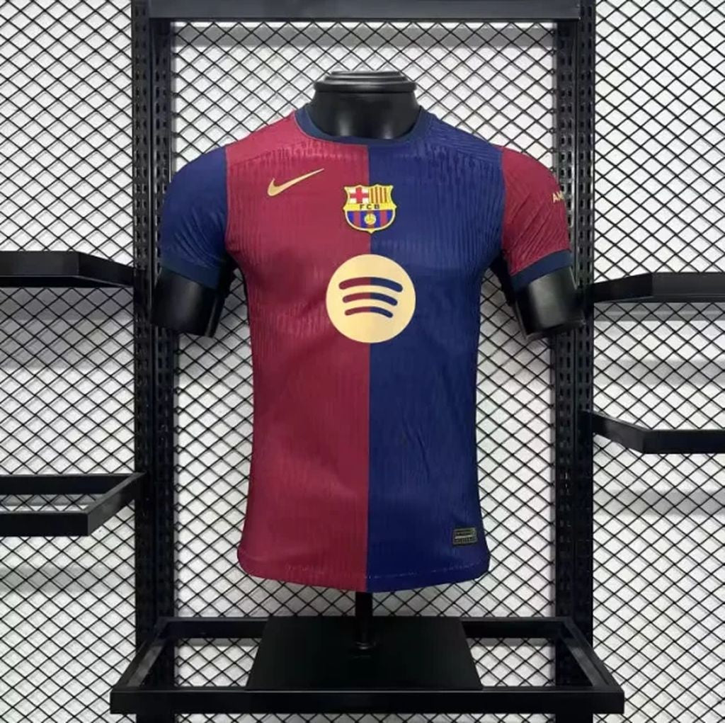 Barcelona Home 24/25 Jersey Player - CalcioVivo