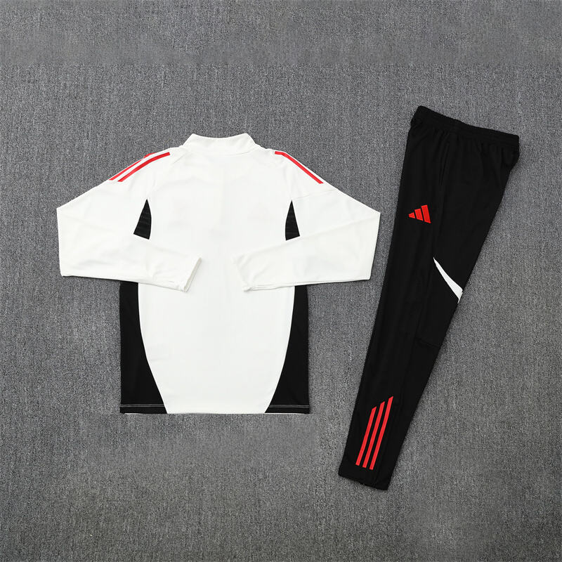 Tracksuit Liverpool White/Black 25/26
