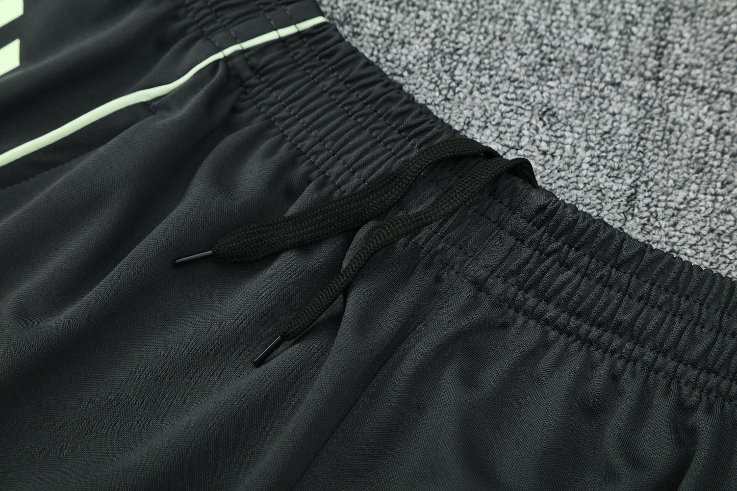 Kit Tank Top + Shorts Real Madrid Green 25/26