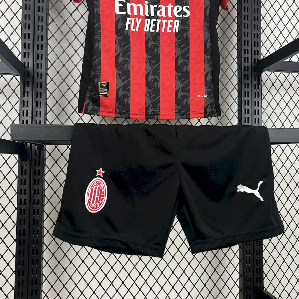Milan Home 25/26 Kit Kids