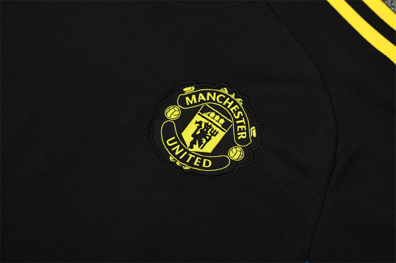 Kit Shirt + Shorts Manchester United Black Training 25/26