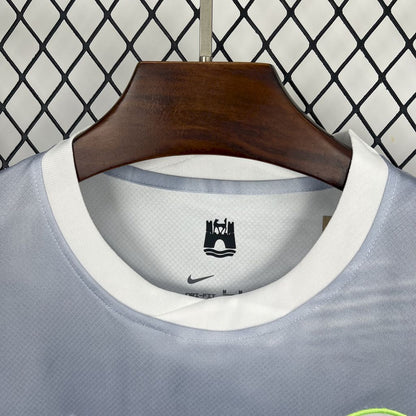 Wolfsburg 2025-26 Away Jersey