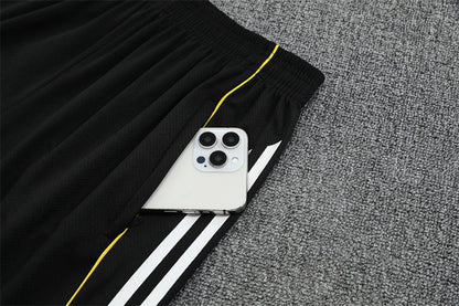 Kit Shirt + Shorts Real Madrid White/Black Training 25/26