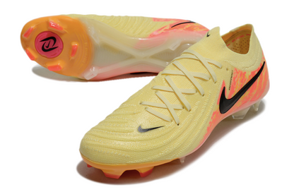 Nike Phantom Luna Elite NU FG Cleats