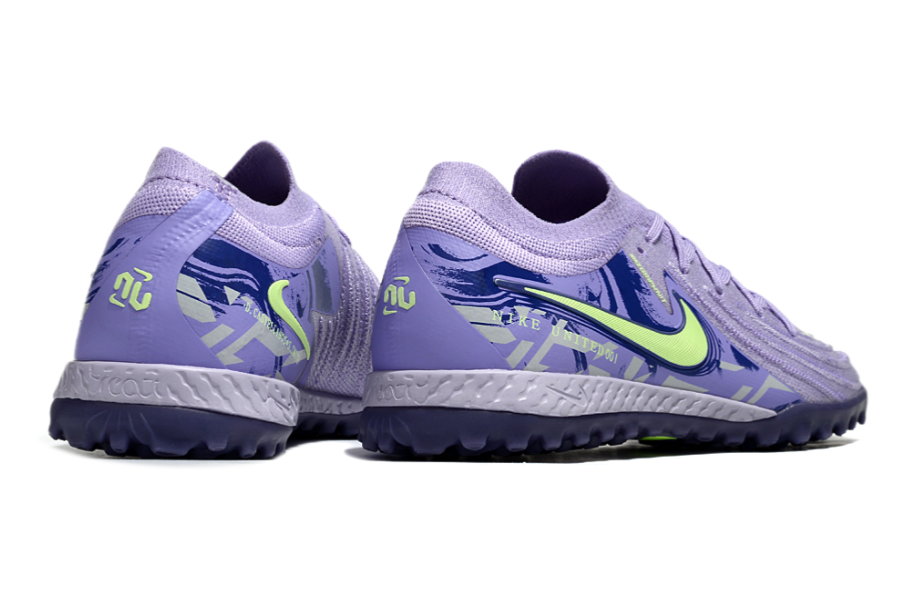 Nike Phantom GX II EliteTF Boots