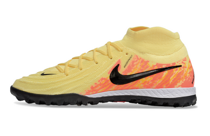 Nike Phantom Luna Elite NU TF Boots