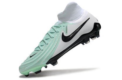 Nike Phantom Luna Elite NU FG Cleats