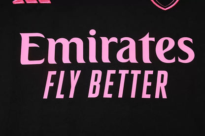 Completino Canottiera Arsenal 2025/26 Uomo Nero Rosa | Kit Allenamento - CalcioVivo