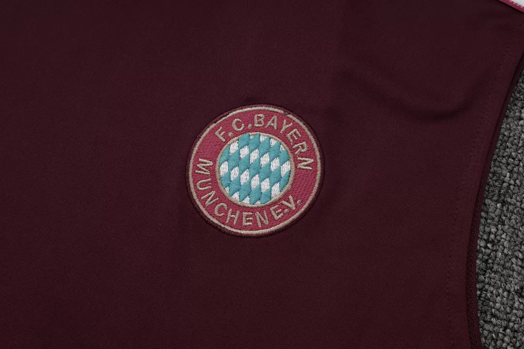 Completino Canottiera Bayern Munich Icons 25/26 Uomo | Kit Allenamento - CalcioVivo