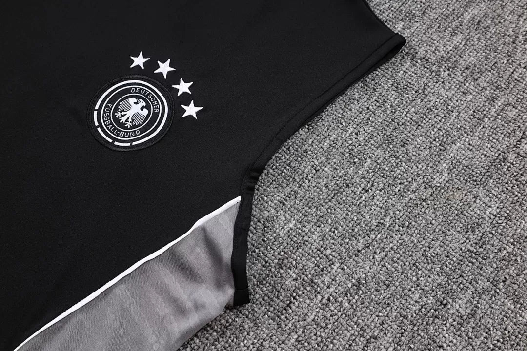 Completino Canottiera Germania 25/26 Uomo Nero | Kit Allenamento - CalcioVivo