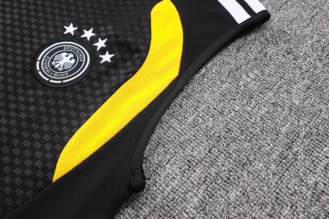 Completino Canottiera Germania 26/27 Uomo Nero | Kit Allenamento - CalcioVivo