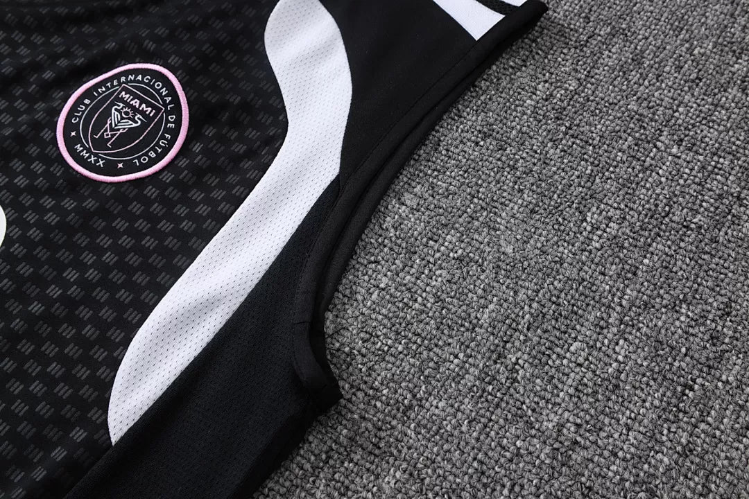 Completino Canottiera Inter Miami 26/27 Uomo Nero | Kit Allenamento - CalcioVivo