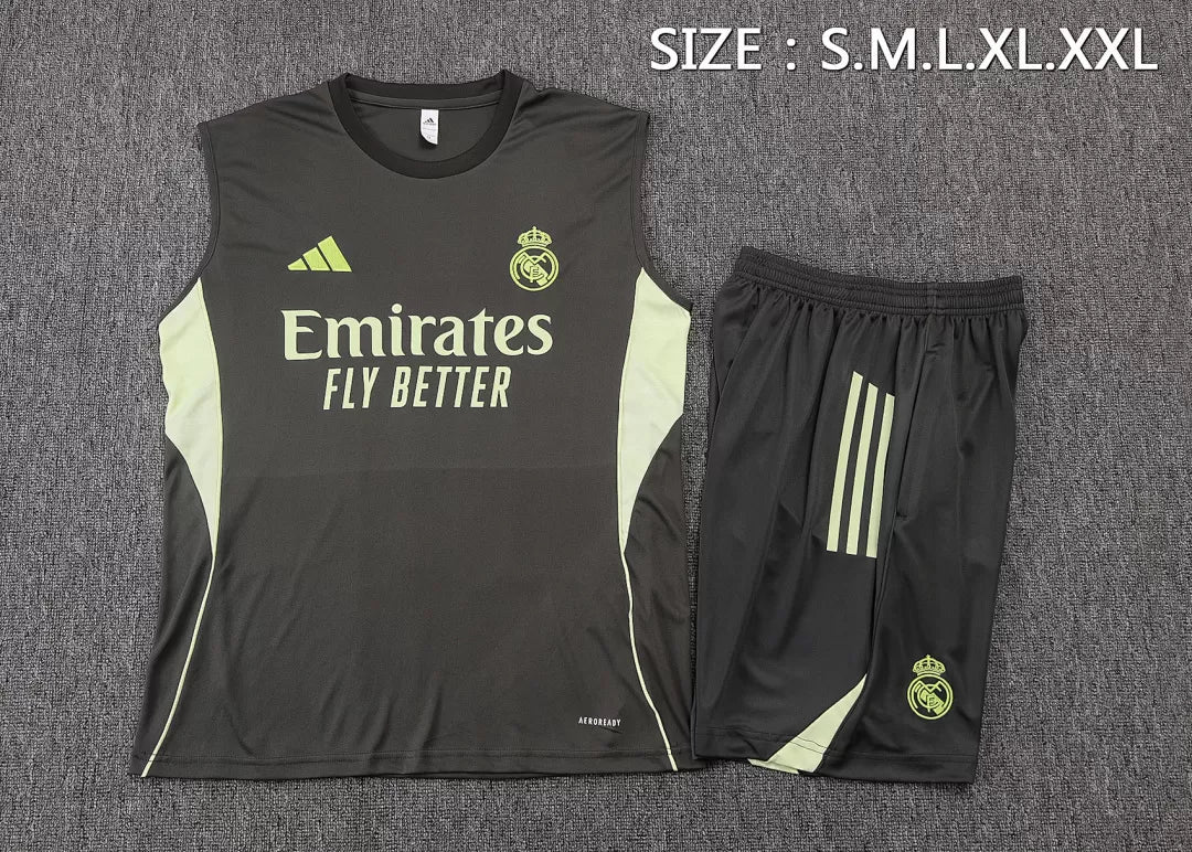 Completino Canottiera Real Madrid 2025/26 Uomo | Kit Allenamento - CalcioVivo