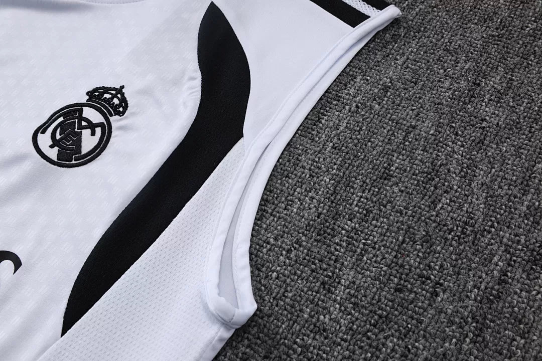 Completino Canottiera Real Madrid 26/27 Uomo Bianco | Kit Allenamento - CalcioVivo