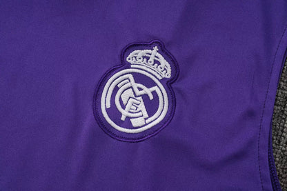 Completino Canottiera Real Madrid Icons 25/26 Uomo | Kit Allenamento - CalcioVivo