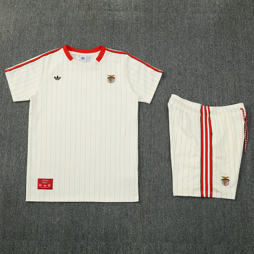 Completino Manica Corta Benfica Icons 25/26 Uomo | Kit Allenamento - CalcioVivo