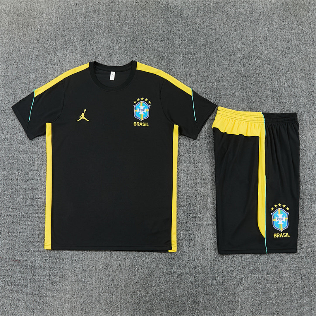 Completino Manica Corta Brasile 2026 Uomo | Kit Allenamento - CalcioVivo