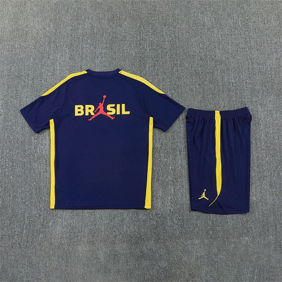 Completino Manica Corta Brasile 26/27 Uomo | Kit Allenamento - CalcioVivo